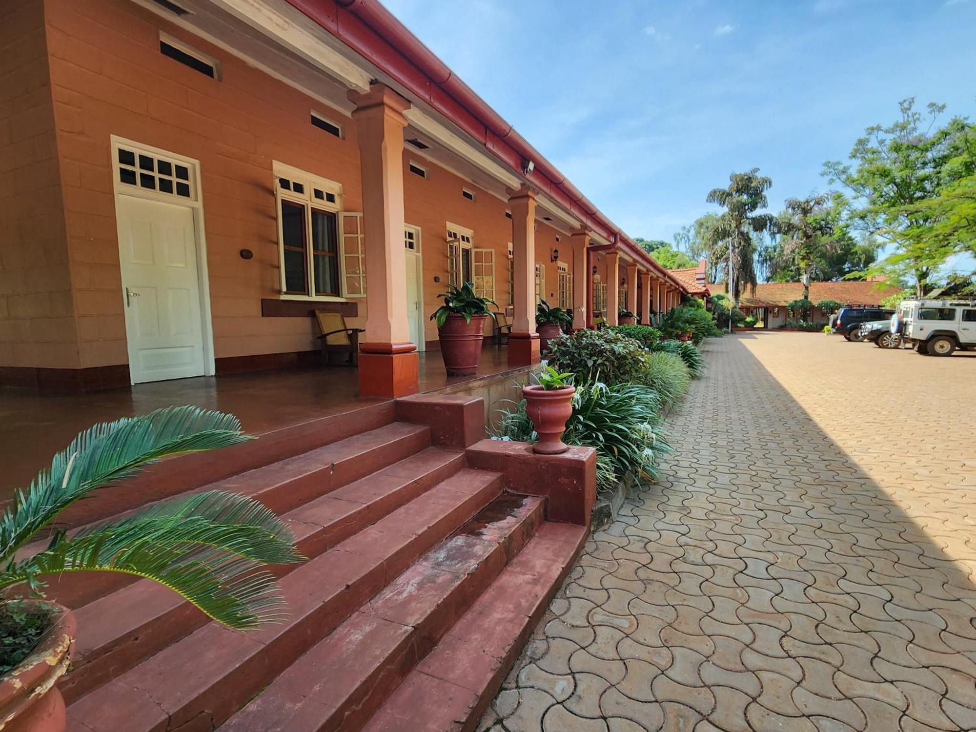 Masindi Hotel Exterior foto