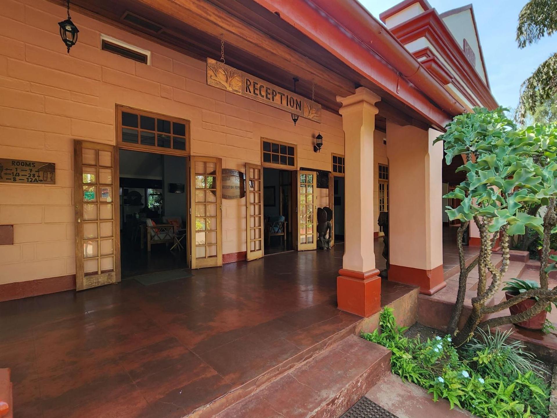 Masindi Hotel Exterior foto